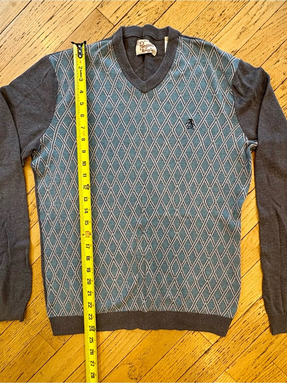 Original Penguin Men's Lambswool Grey & Teal Diamond V-Neck Sweater